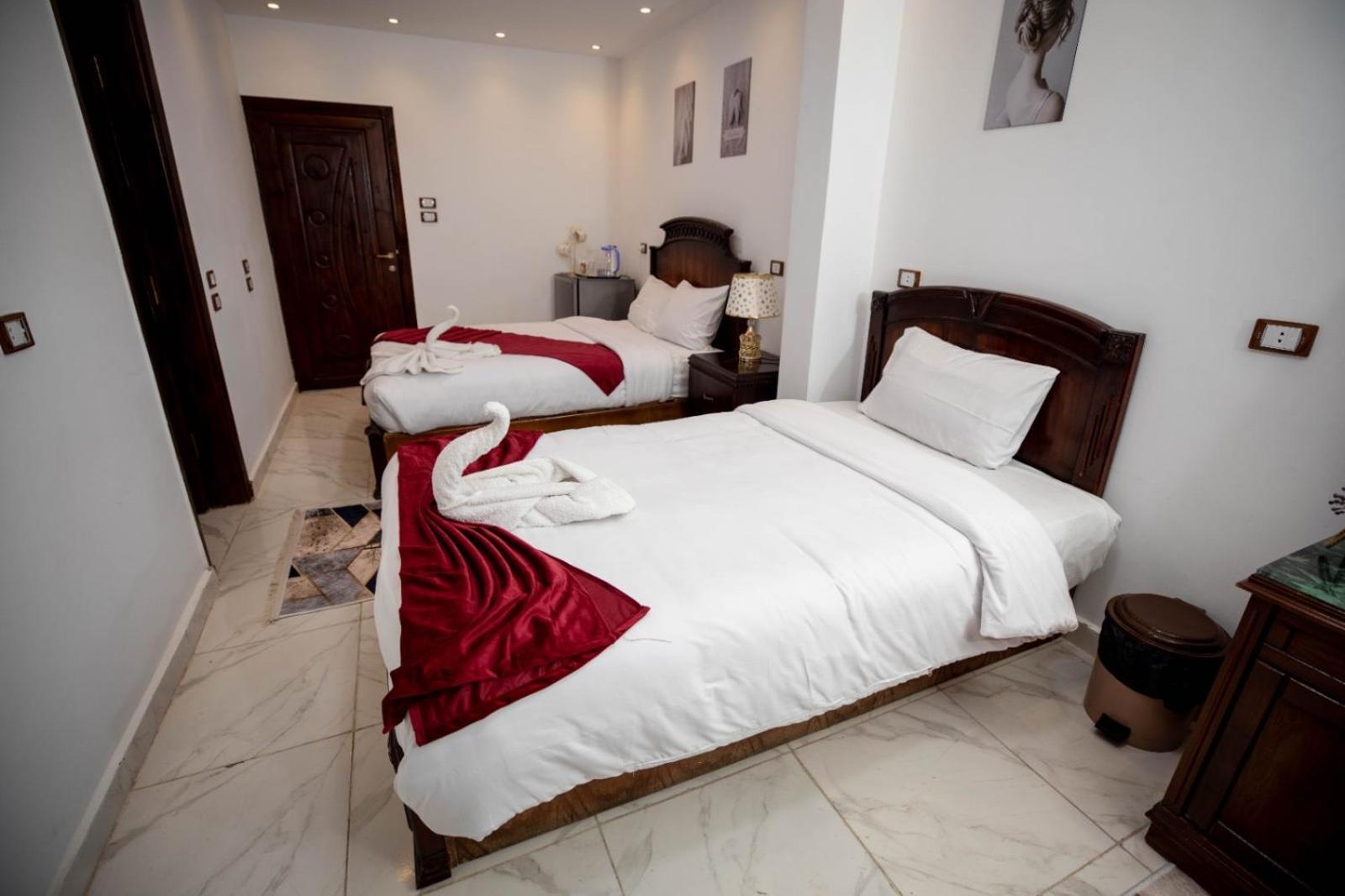 Middle East Pyramids Hotel Kafrat al Jabal Luaran gambar