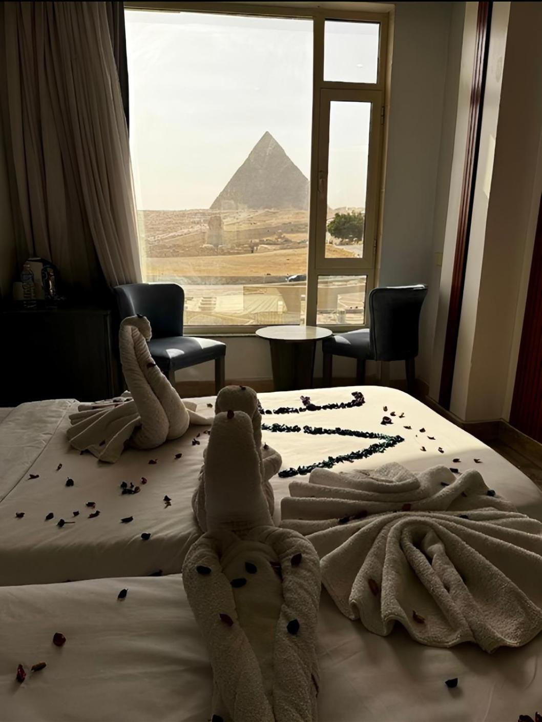 Middle East Pyramids Hotel Kafrat al Jabal Luaran gambar