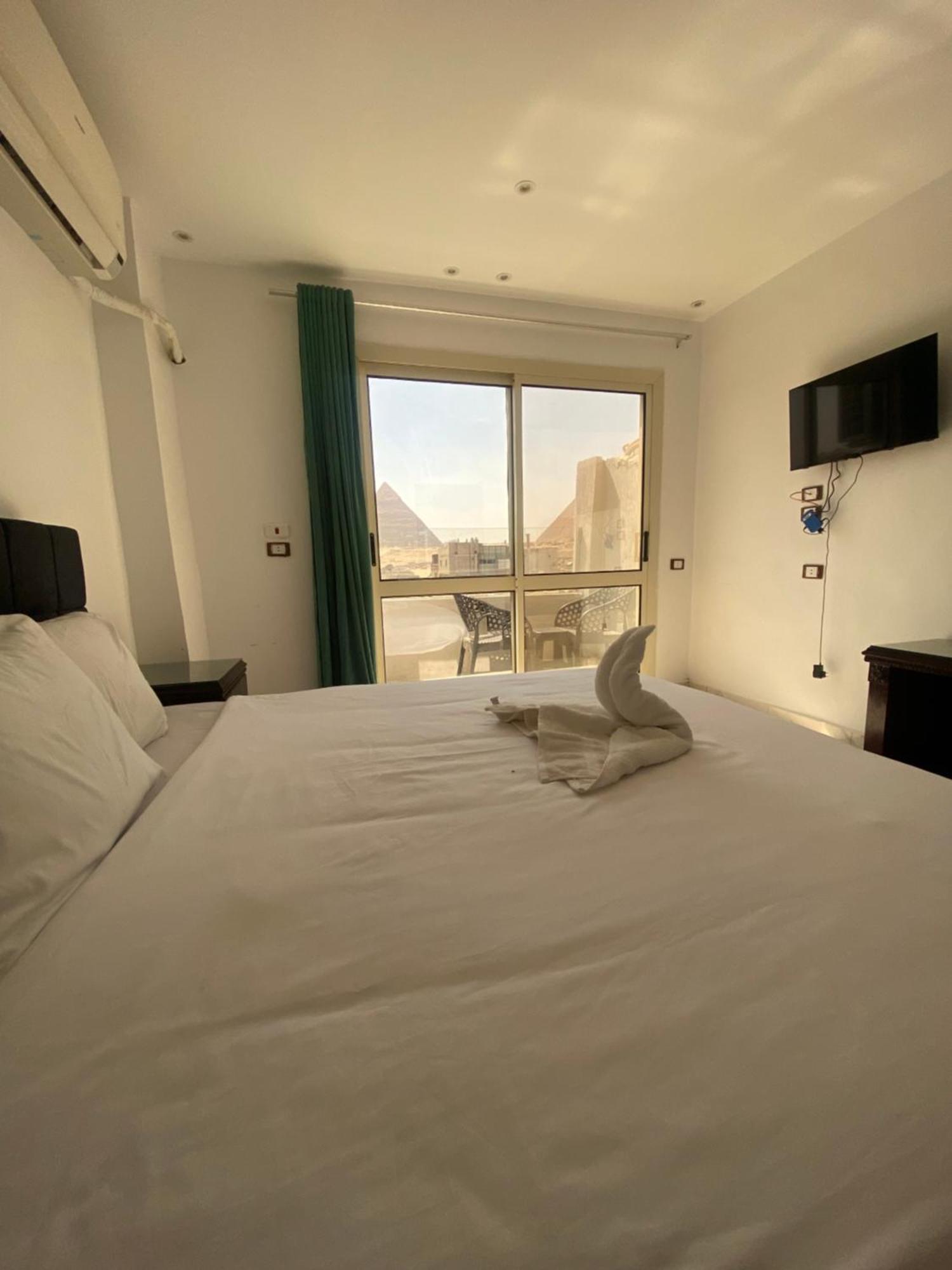 Middle East Pyramids Hotel Kafrat al Jabal Luaran gambar