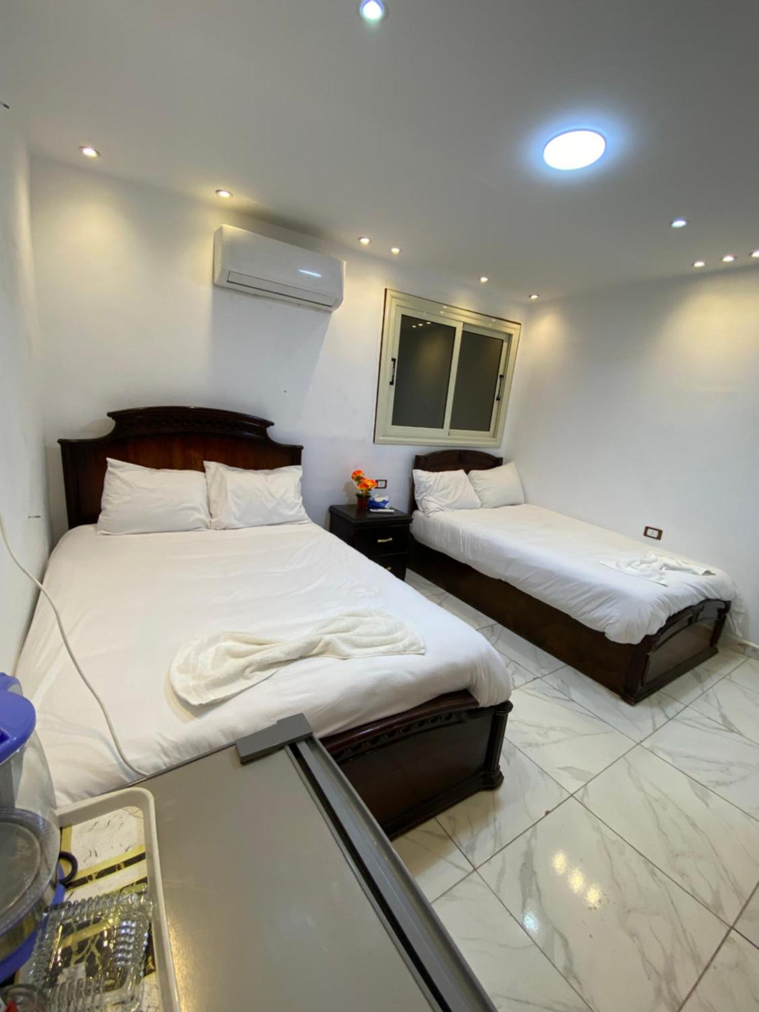 Middle East Pyramids Hotel Kafrat al Jabal Luaran gambar
