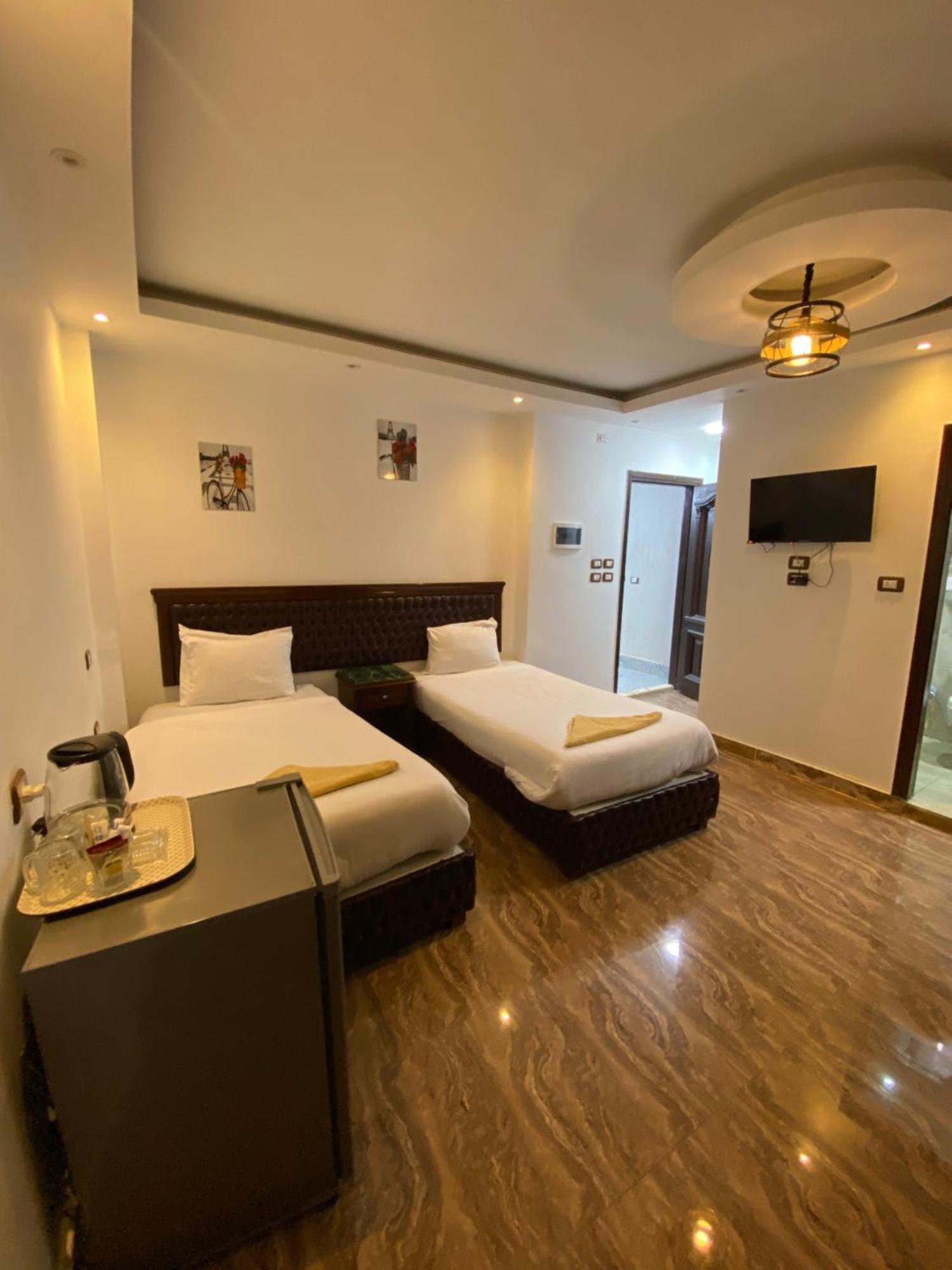 Middle East Pyramids Hotel Kafrat al Jabal Luaran gambar